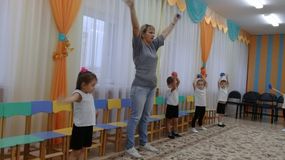 Зарядка с использованием Лего кубиков
