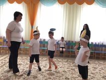 Физкульт занятие "Космос"