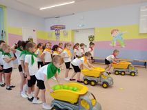Спортивно - развлекательное мероприятие "Правила дорожного движения" - ноябрь 2022